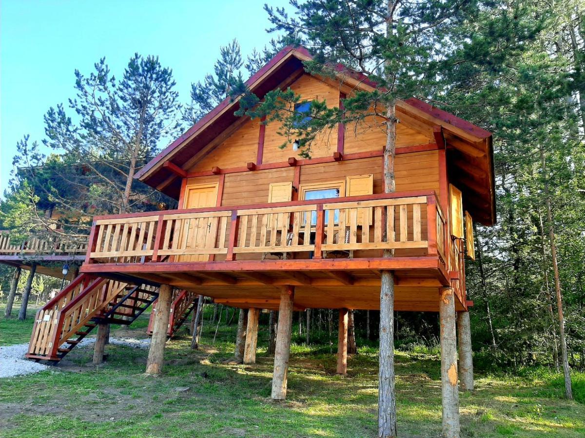 El Paso City, Zlatibor - Unique Wooden Cottages, Treehouse, Wild West Rooms, Accommodation 1-6 People Екстер'єр фото